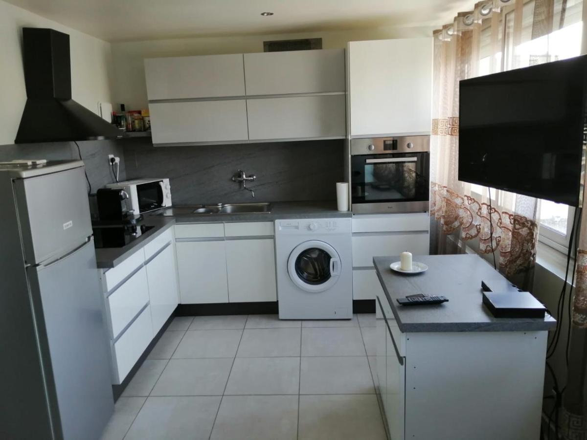 אנמסה Location D'Appartement Entierement Meuble Pres De Geneve מראה חיצוני תמונה